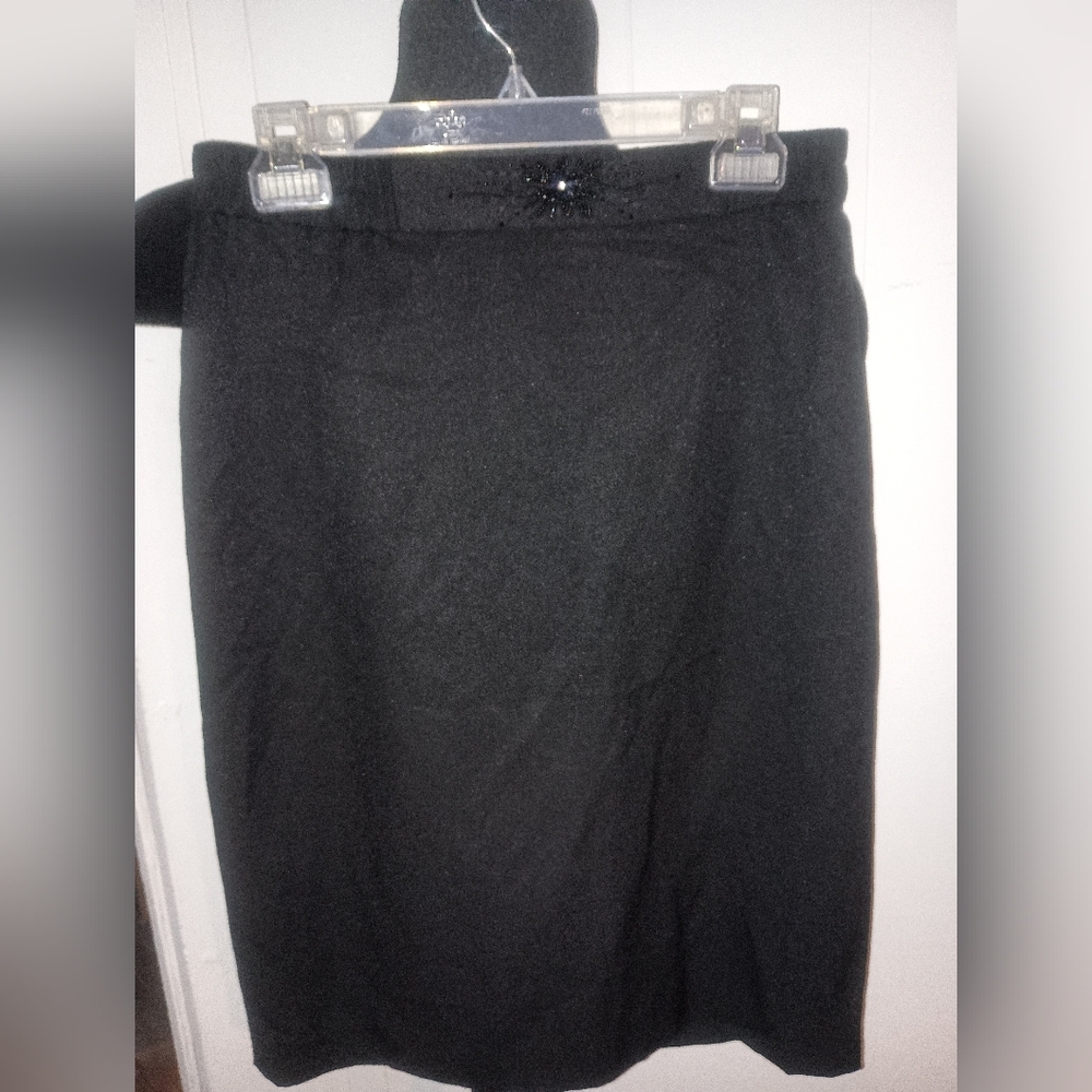 Elegant Black Skirt